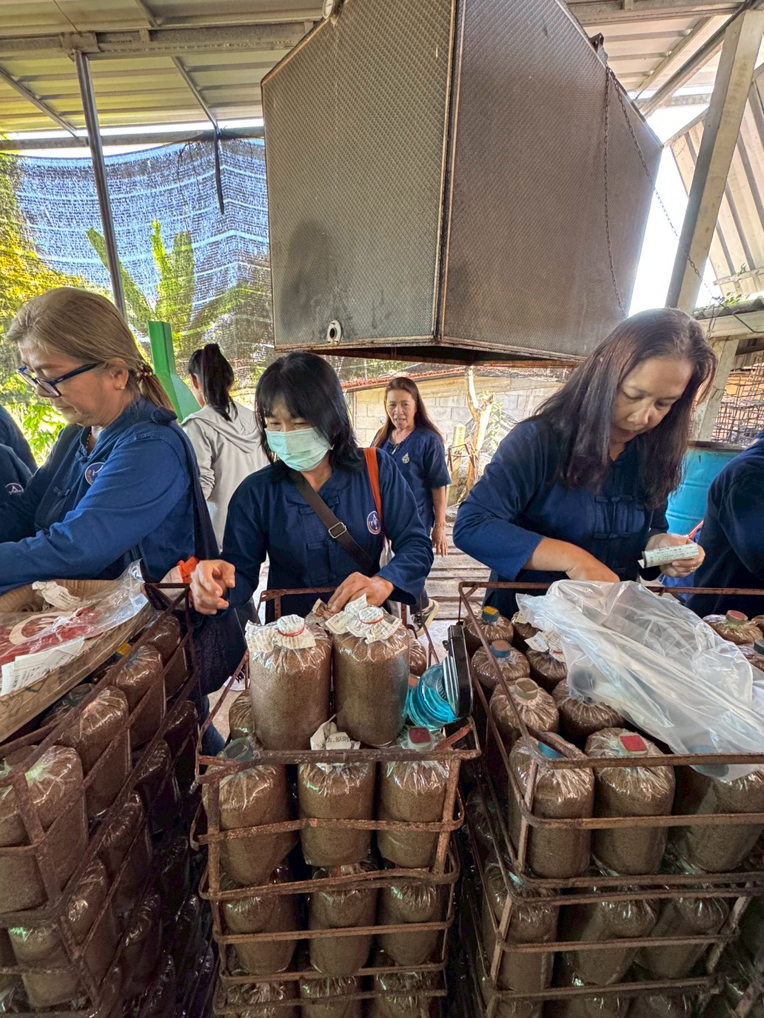 title - ส.ป.ก.จันทบุรี อบรมโครงการพัชรสุธาคชานุรักษ์ ปีงบประมาณ พ.ศ. 2569 